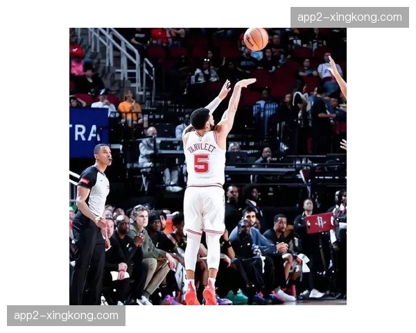 吉林队三分命中率大幅下滑 进攻端过于依赖外线投射